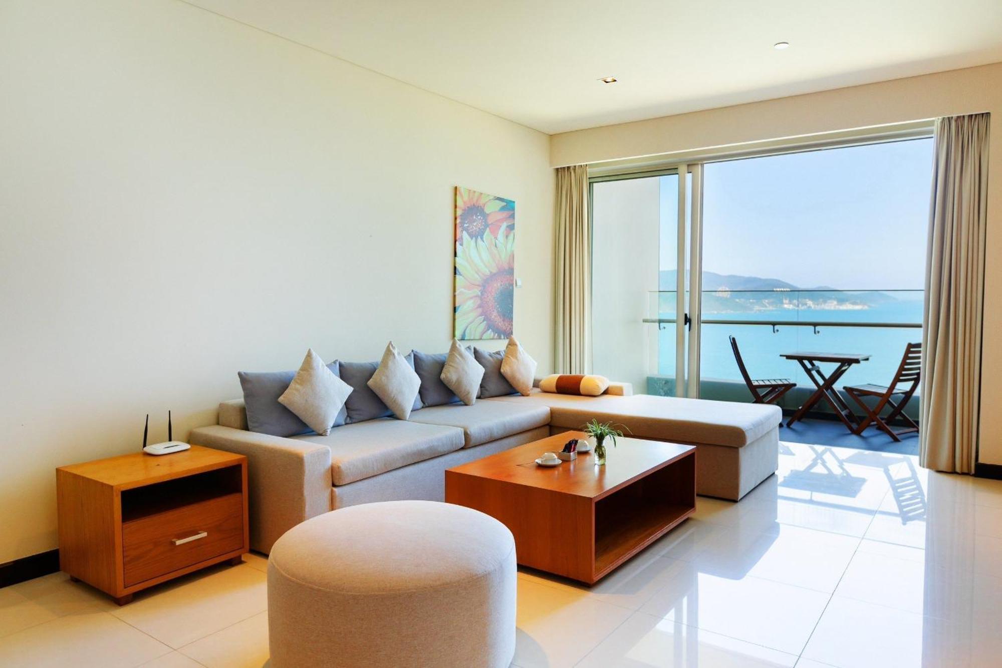 The Sea Luxury Nha Trang Apartment Buitenkant foto